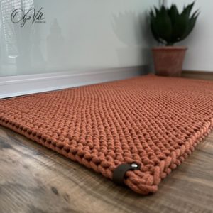 teppich gestrickt terracotta