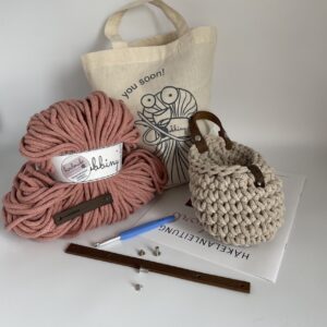 diy häkelset hängekörbchen